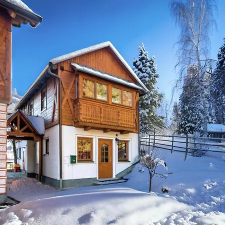 Semesterbostad Zederhaus